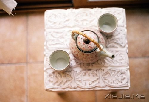 早安心语:没有人能给你光明,除了你自己 (12)